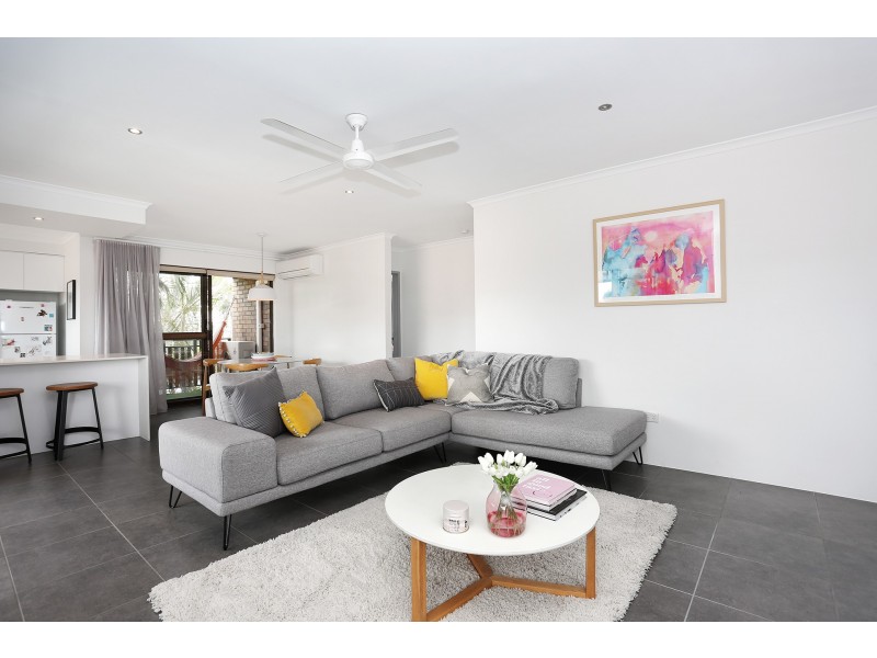4/52 London Road, Clayfield QLD 4011