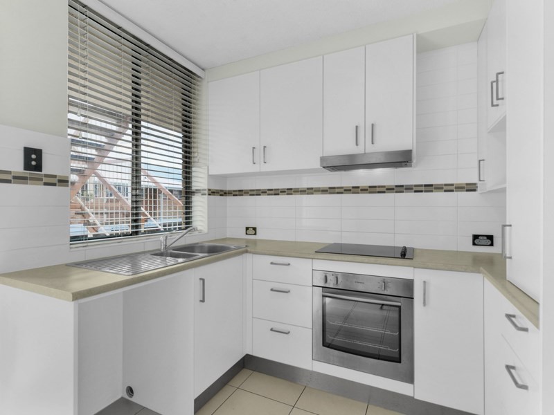 1/2 Franz Rd, Clayfield QLD 4011