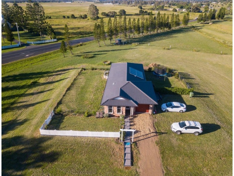 11 Zabels Rd North, Minden QLD 4311