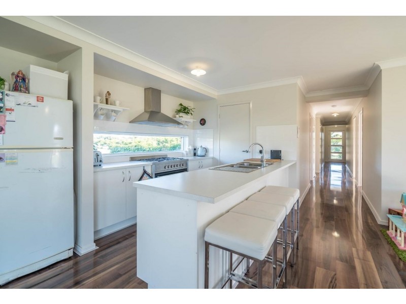 11 Zabels Rd North, Minden QLD 4311