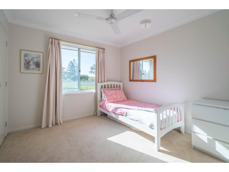11 Zabels Rd North, Minden QLD 4311