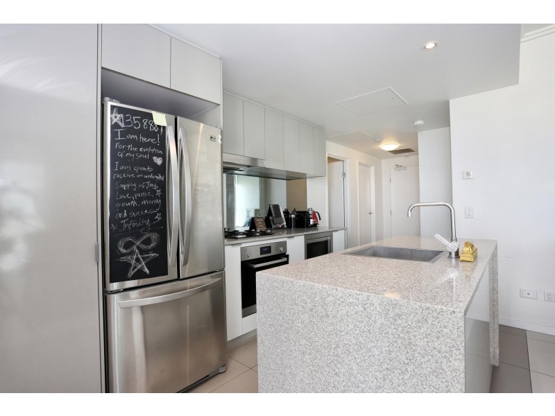 30607/2 Harbour Road, Hamilton QLD 4007