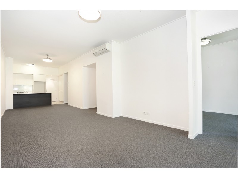 106/23 Parkland St, Nundah QLD 4012