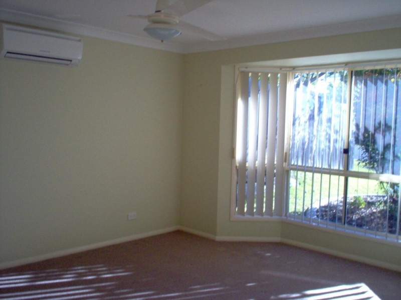 61 Jason street, Sinnamon Park QLD 4073