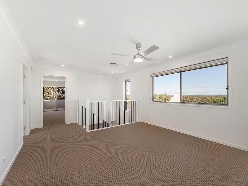 61a Sunset Road, Kenmore QLD 4069