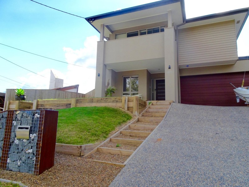 61a Sunset Road, Kenmore QLD 4069