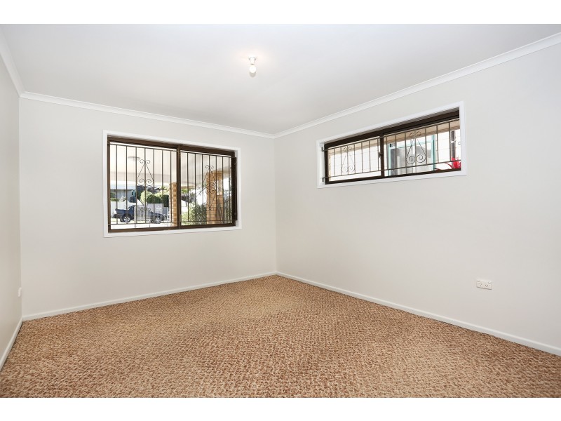 11 Somervell Street, Annerley QLD 4103