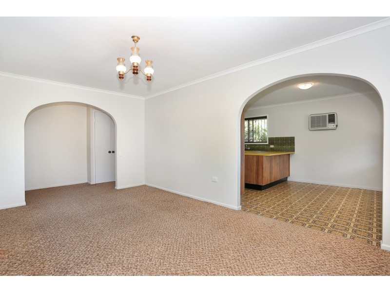 11 Somervell Street, Annerley QLD 4103