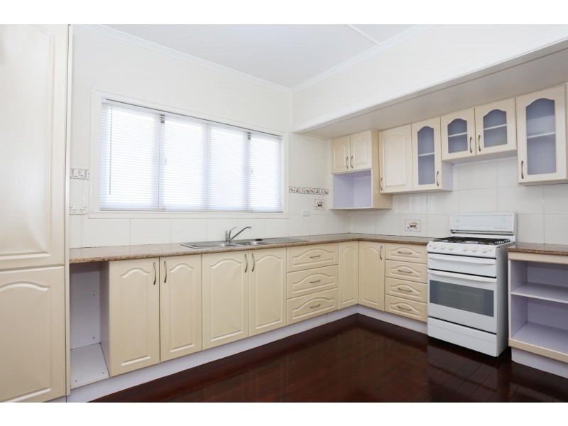 48A Wongara St, Clayfield QLD 4011