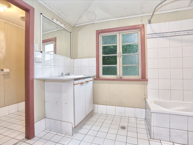 46 Park Avenue, Clayfield QLD 4011