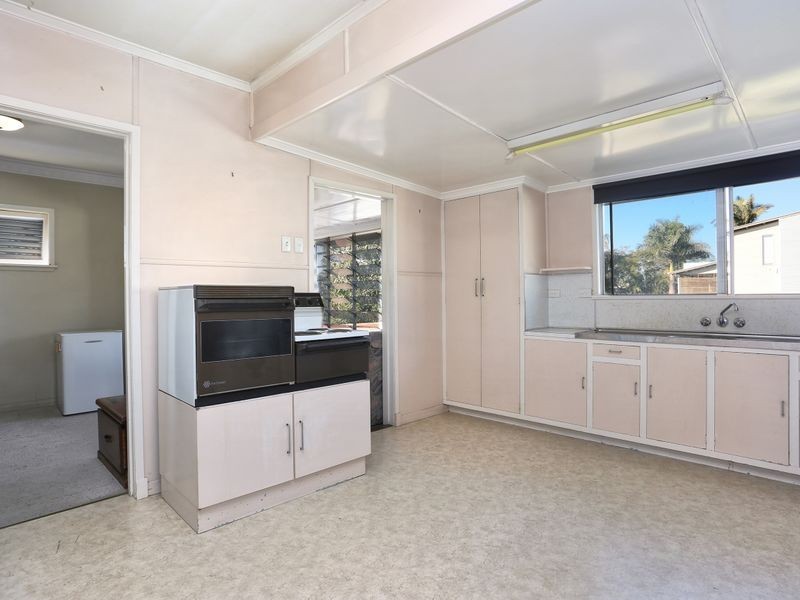 35 Pfingst Road, Wavell Heights QLD 4012