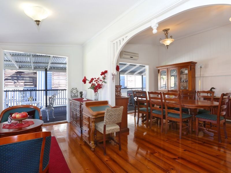 11 Hutton Street, Clayfield QLD 4011