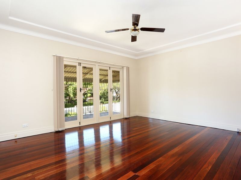 100 Christian Street, Clayfield QLD 4011