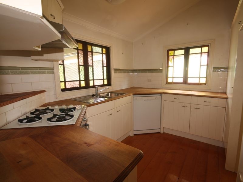 169 Allen Street, Hamilton QLD 4007