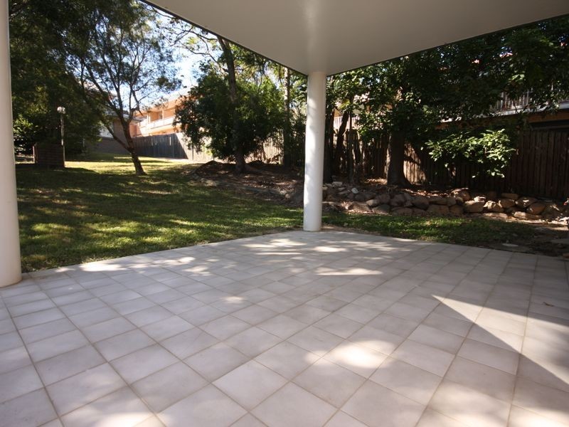 9/153 Pembroke Road, Coorparoo QLD 4151