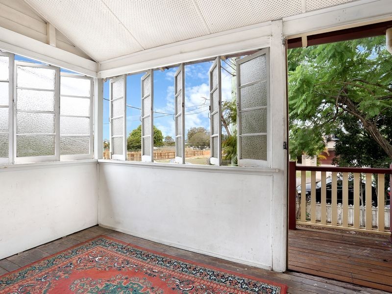 25 Mein Street, Hendra QLD 4011