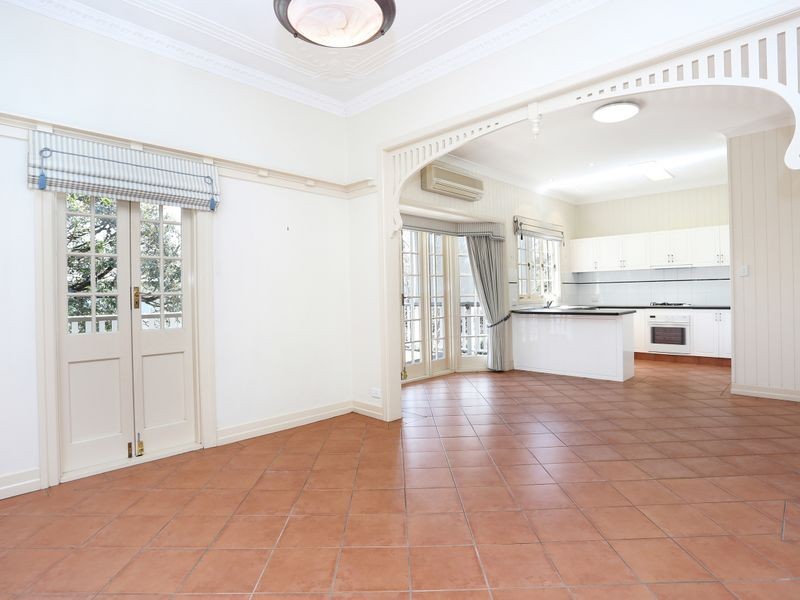 11 Bellevue Terrace, Clayfield QLD 4011