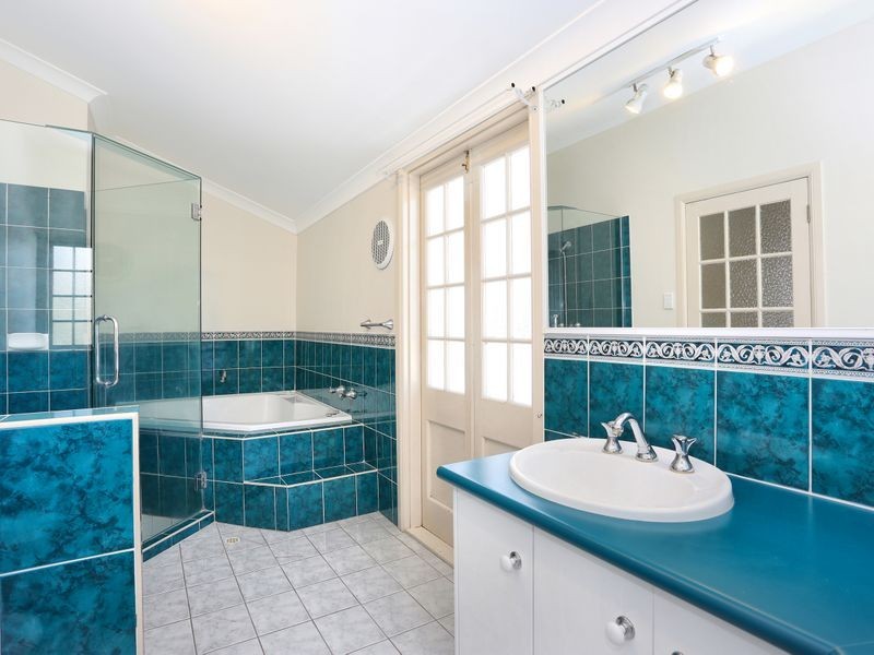 11 Bellevue Terrace, Clayfield QLD 4011