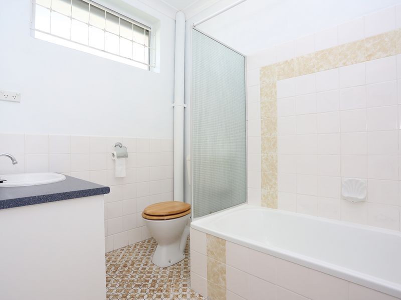 4/57 Collins Street, Clayfield QLD 4011