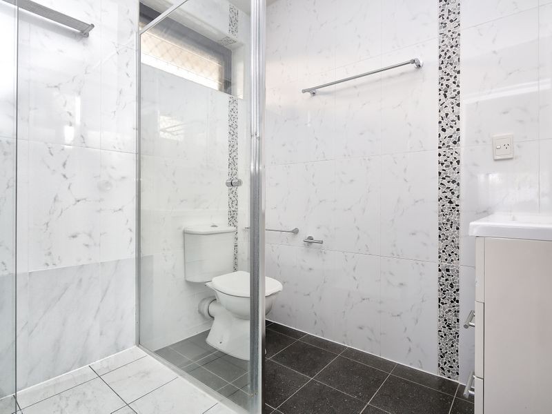 2/161 Flower Street, Northgate QLD 4013