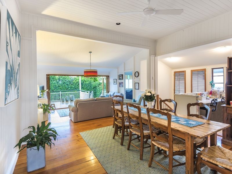 12 McGregor Street, Clayfield QLD 4011