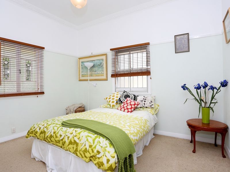 156 Rode Road, Wavell Heights QLD 4012