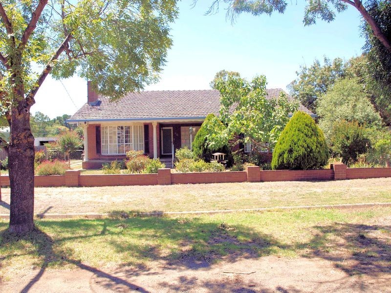 40 Wright Street, Heathcote VIC 3523