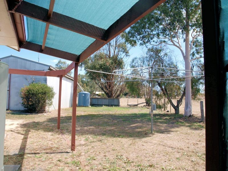 24 Boomerang Place, Heathcote VIC 3523