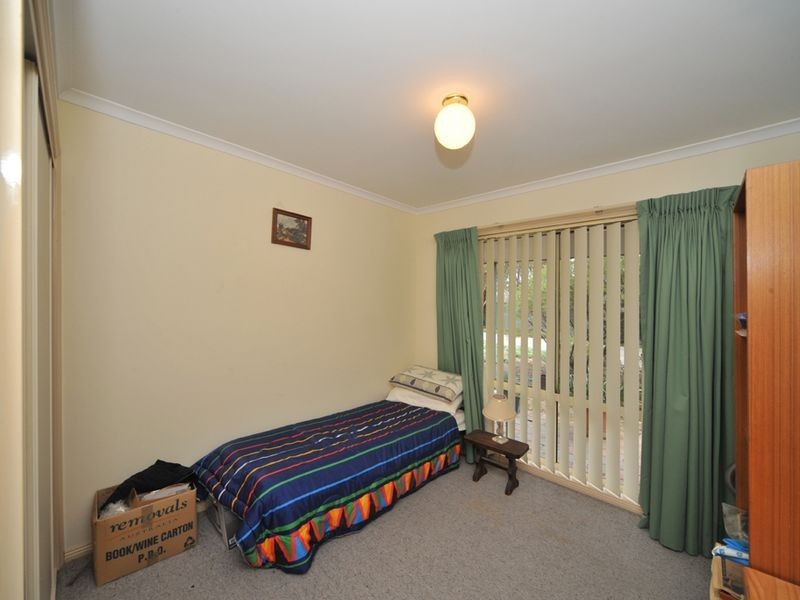 1/20 Wattle Drive, Heathcote VIC 3523