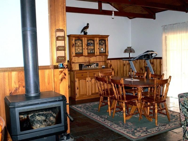 97 Dealba Road, Heathcote VIC 3523