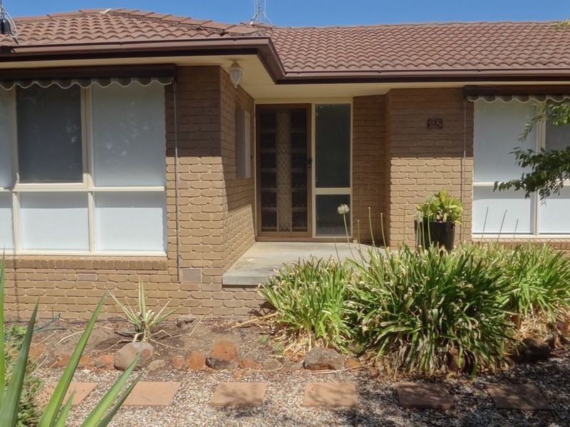25 Wallaby Avenue, Kangaroo Flat VIC 3555