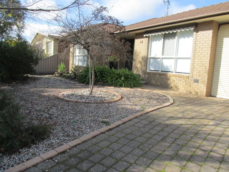 25 Wallaby Avenue, Kangaroo Flat VIC 3555