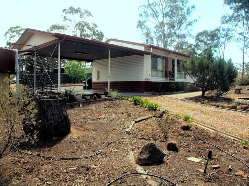5 Dempsey Street, Myers Flat VIC 3556