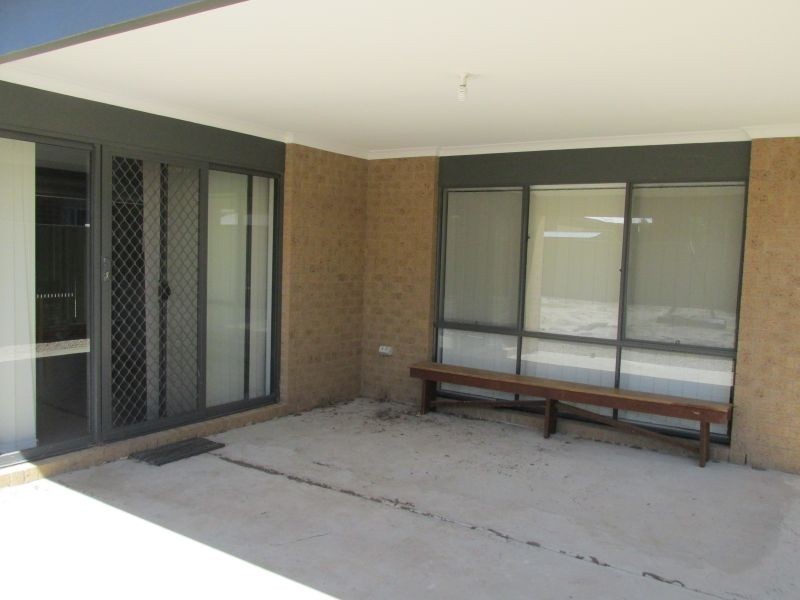 23 Sanctuary Boulevard, Maiden Gully VIC 3551