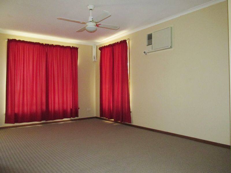 16 Lukin Crescent, Kangaroo Flat VIC 3555