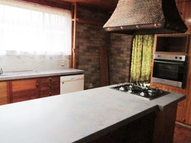 90 Crusoe Road, Kangaroo Flat VIC 3555