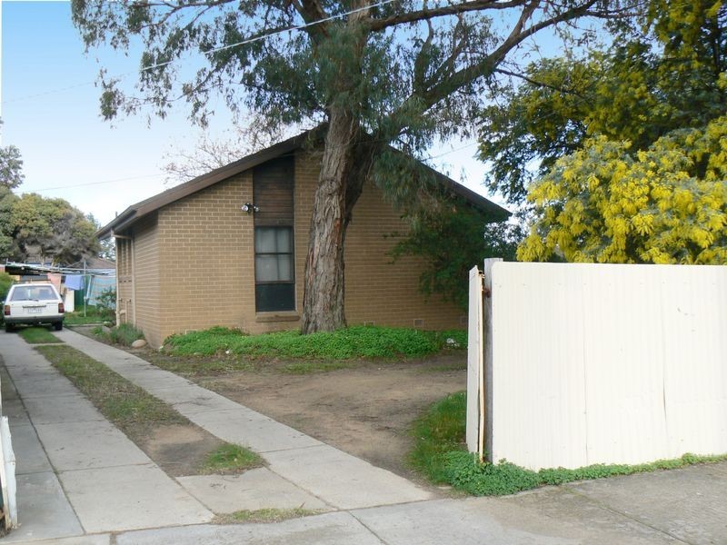 35 Energetic Street, Long Gully VIC 3550