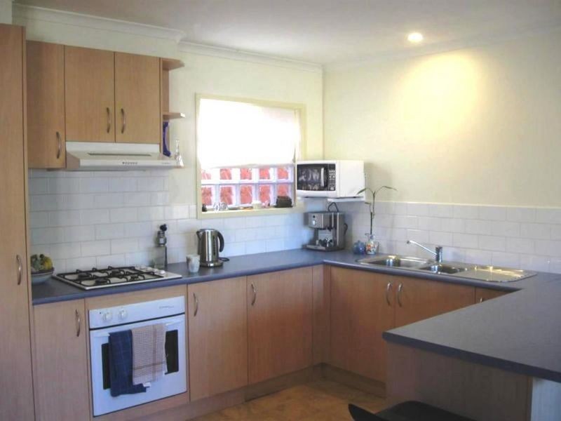 2/7 Allingham Street, Golden Square VIC 3555