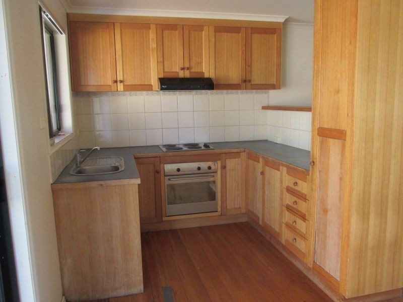 2/103 Osborne Street, Flora Hill VIC 3550