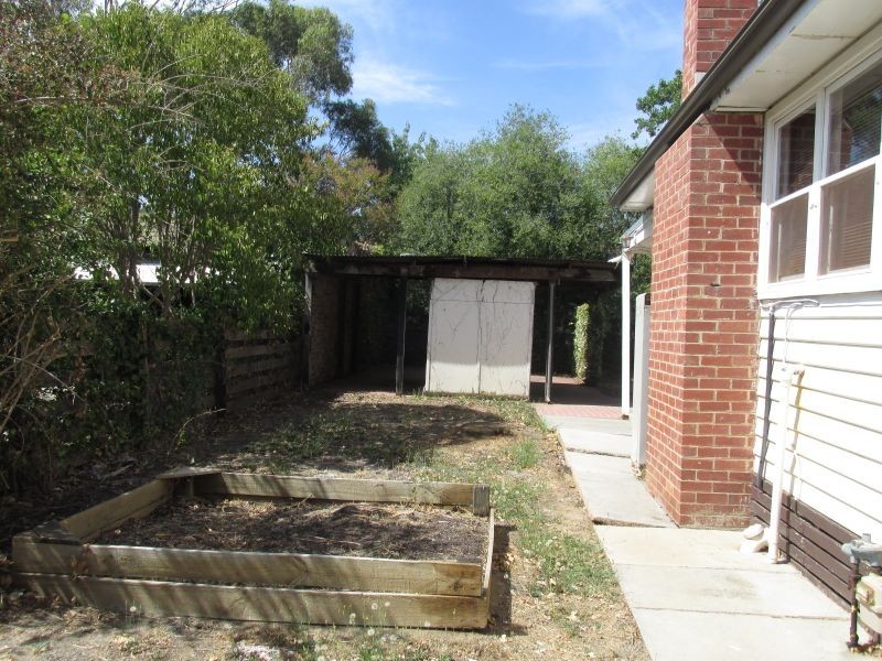 7 College Crescent, Flora Hill VIC 3550