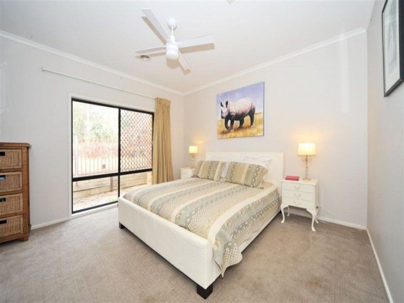 1B Tasman Court, Kangaroo Flat VIC 3555