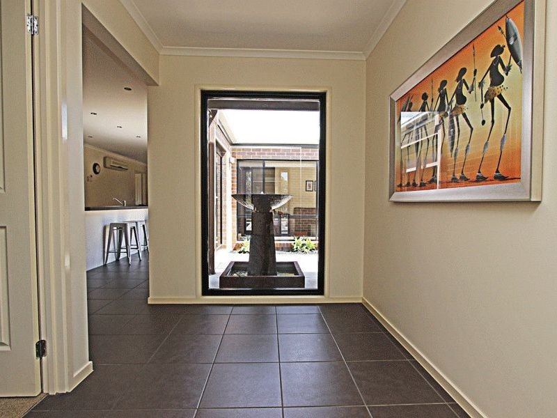 3 Marita Drive, Maiden Gully VIC 3551