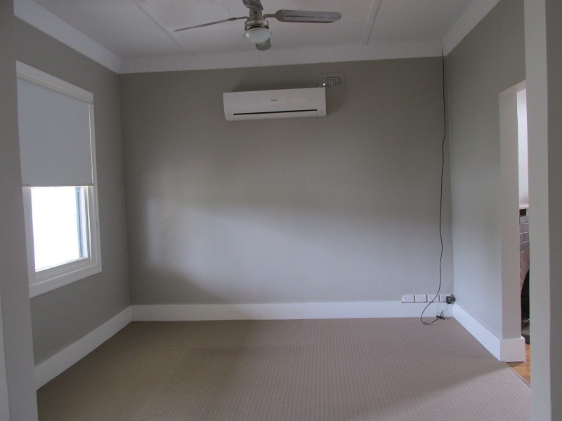 1/23 Nish Street, Flora Hill VIC 3550