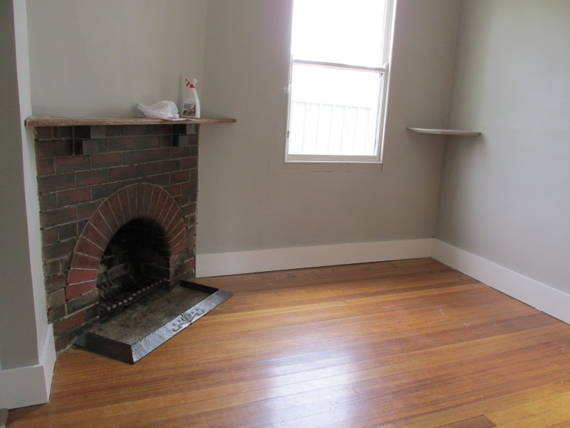 1/23 Nish Street, Flora Hill VIC 3550