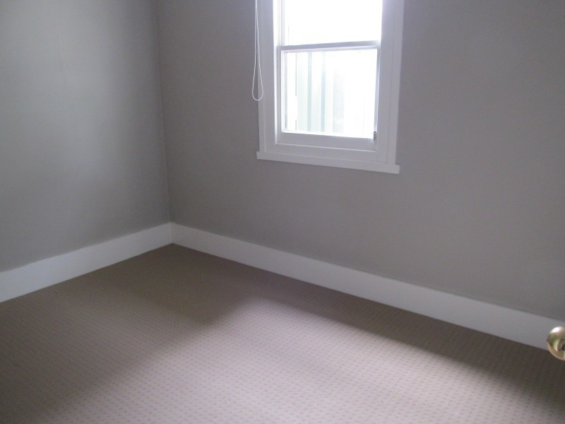 1/23 Nish Street, Flora Hill VIC 3550