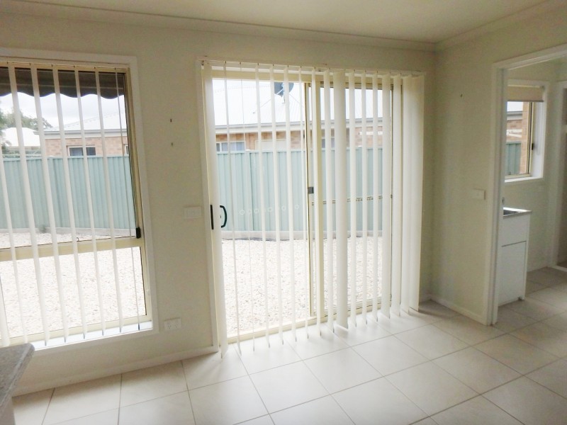 1/24 Trumble Street, Eaglehawk VIC 3556