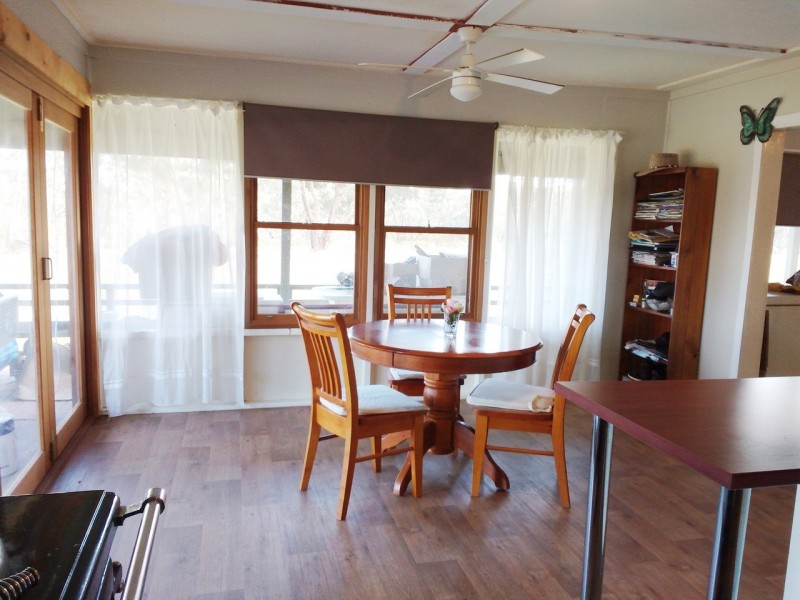 40 Plonk Gully Track, Redcastle VIC 3523