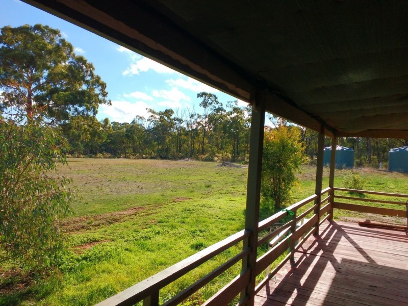 40 Plonk Gully Track, Redcastle VIC 3523