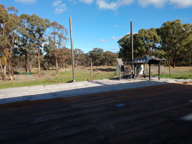 40 Plonk Gully Track, Redcastle VIC 3523