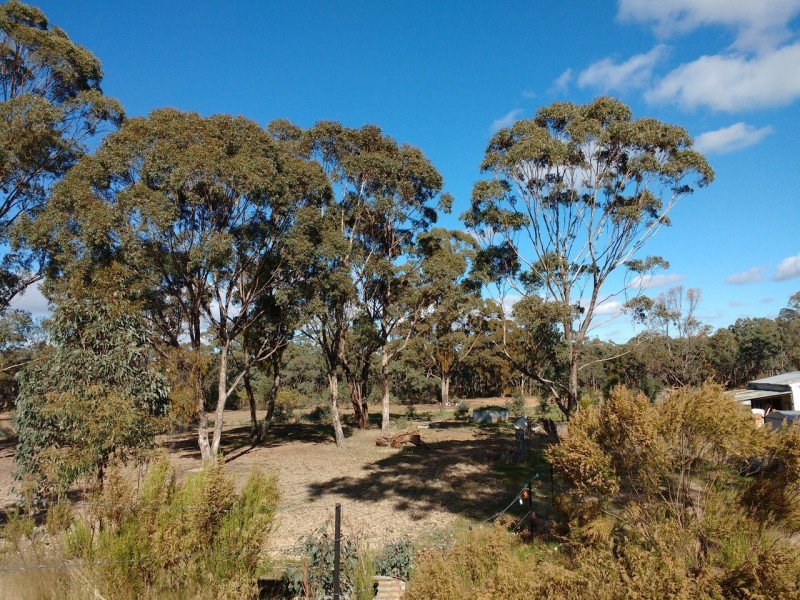 40 Plonk Gully Track, Redcastle VIC 3523